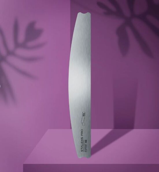 Pusmēness metāla pamatne nagu vīlei EXPERT 40